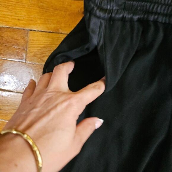 Vince High Rise Pull On Jogger Pants Trousers Black Size Small - Picture 3 of 9